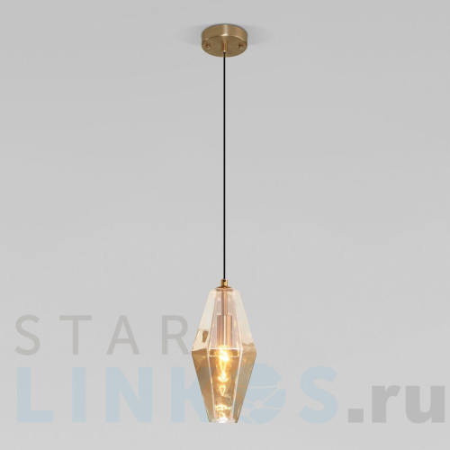 Купить с доставкой Подвесной светильник Eurosvet Prism 50236/1 янтарный в Туле