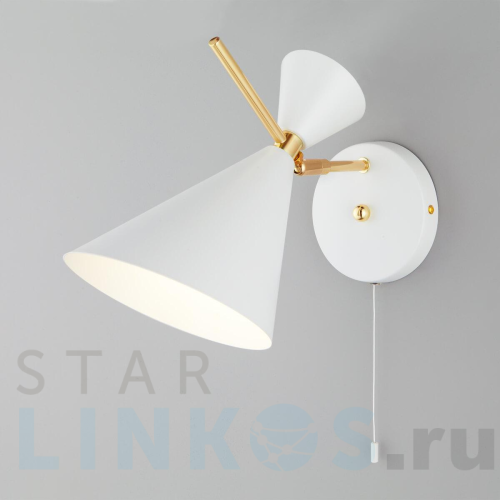 Купить с доставкой Спот Eurosvet Apart 70114/1 белый в Туле