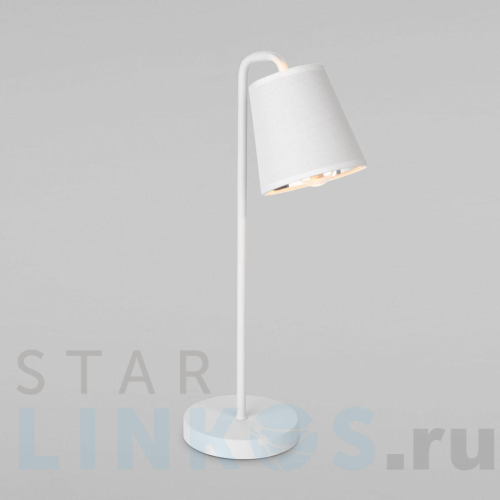 Купить с доставкой Настольная лампа Eurosvet Montero 01134/1 белый в Туле